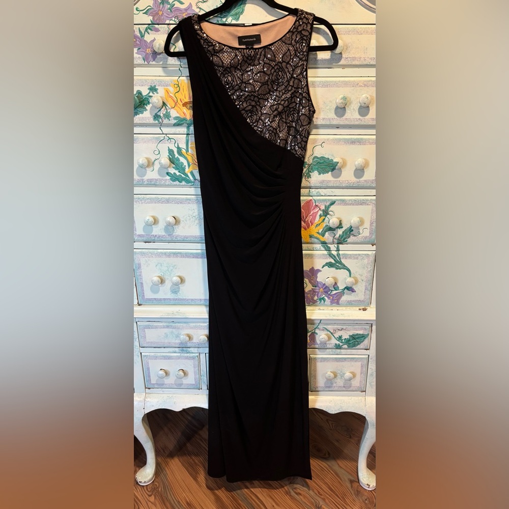 R&M Richards Black Floor-Length Formal Dress